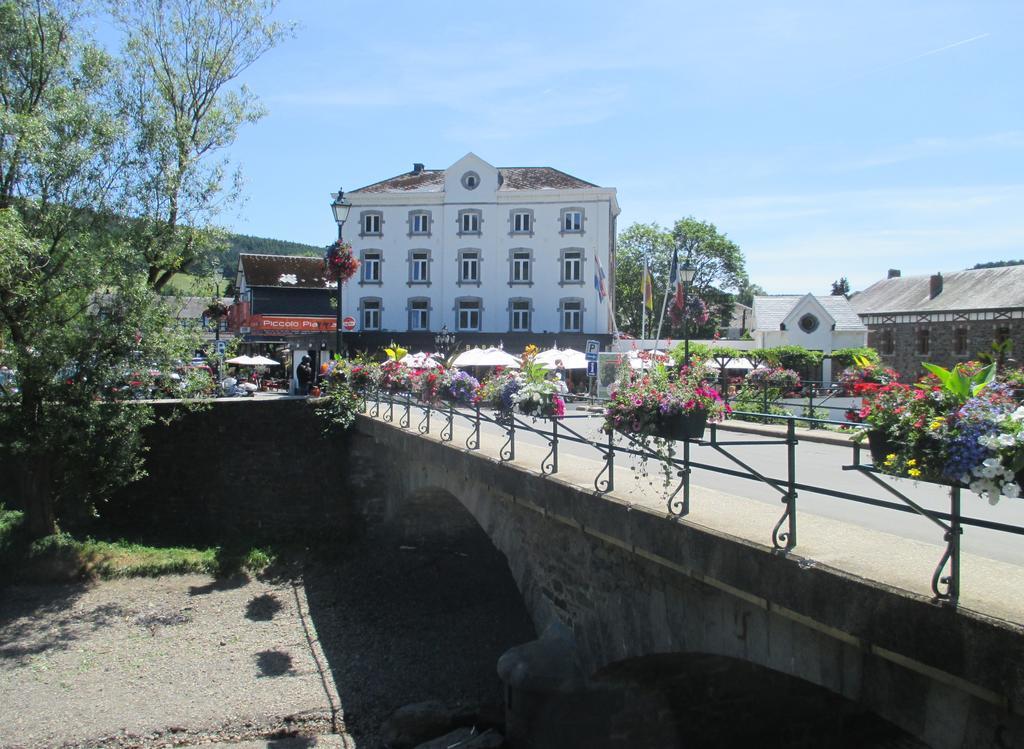 Le Baron Apartments Stavelot Exterior photo